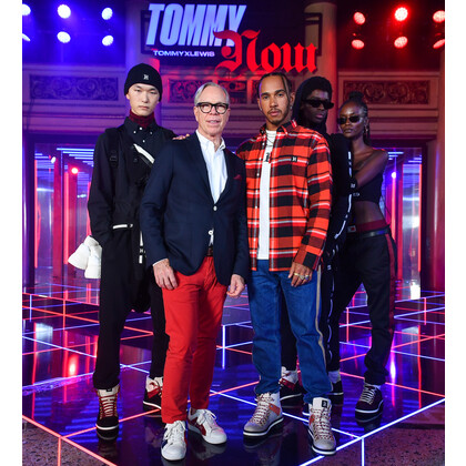 Tommy Hilfiger представил осеннюю коллаборацию с Льюисом Хэмилтоном